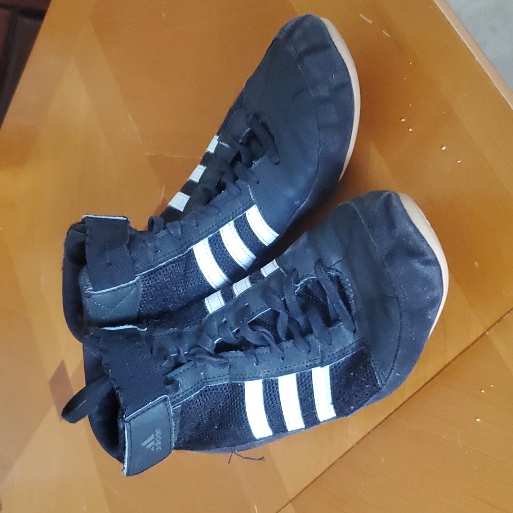 Adidas Boys Black Lace Up Wrestling Shoes With Strap Men Size 7